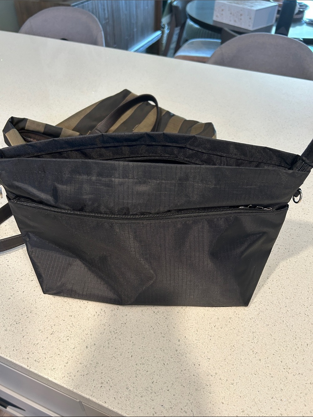 Fendi Pequin Foldable Tote | w/ Insert| Zip Top | Classic Stripe - Picture 13 of 16